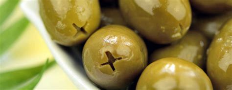 Third Monna Oliva Crowns Best Italian Table Olives