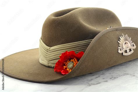 Australian Anzac Army Slouch Hat With Rising Sun Hat Badge And Symbolic