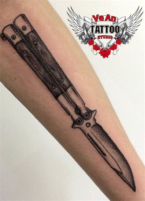 Татуировка нож на руке значение символика и история