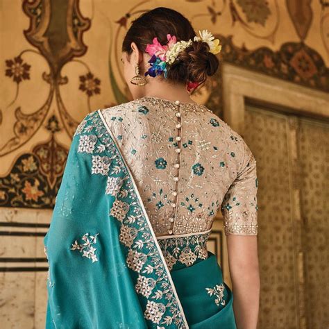 16 blouse back neck designs for pattu sarees that will make you look like a walking dream