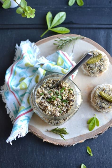 Coupez votre butternut en deux et enlevez les pépins. apero - verrines salees - etc | Idée recette végétarienne ...