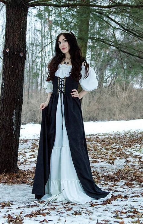 Renaissance Medieval Irish Costume Over Dress Fitted Bodice