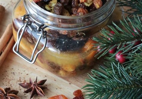 Winter Spiced Mixed Fruit Compote