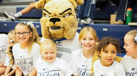 Bulldog Cheerleaders Host Mini Cheer Camp For Kids The Sower Newspaper