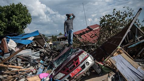Photos Reveal Staggering Toll Of Indonesia Quake Tsunami