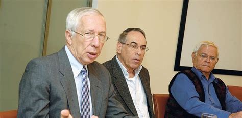 איש העסקים עופר נמרודי נאשם בהעסקת עובדת זרה. לאחר הירידה: בעלי בית ההשקעות אי.בי.אי רכשו מניות בבורסה ...