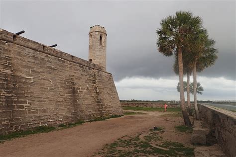 Visiting Castillo De San Marcos In St Augustine Florida — Deviating