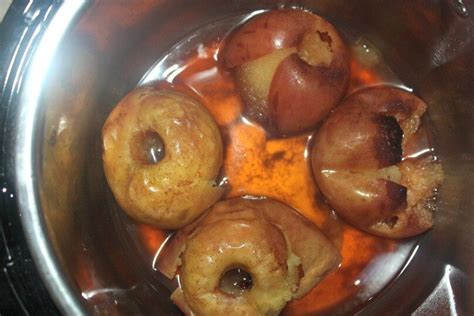 Select the manual or pressure cook menu and set the time to 5 minutes on high pressure if you like firm baked apples or 10 minutes if you like very soft baked apples. Instant Pot Baked Apples Recipe - Real Advice Gal