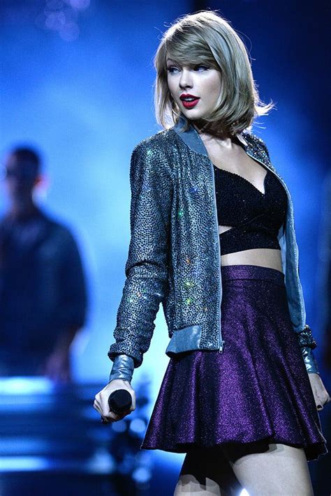 Taylor Swift Performs During ‘the 1989 World Tour Night 1 At Lanxess