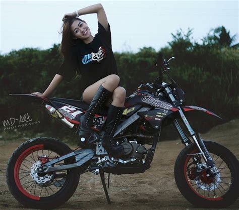 Sedangkan untuk variasi yang cuma memodifikasi motor. KLX Modif Trail, KLX Modif Supermoto - Modifikasi Motor Trabas