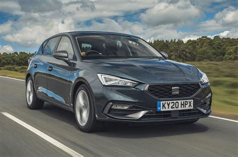 Based on the gas mileage and its performance, the top 10 best hybrid cars are taken and reviewed in detail. Top 10 plug-in hybrid hatchbacks 2020 | Autocar
