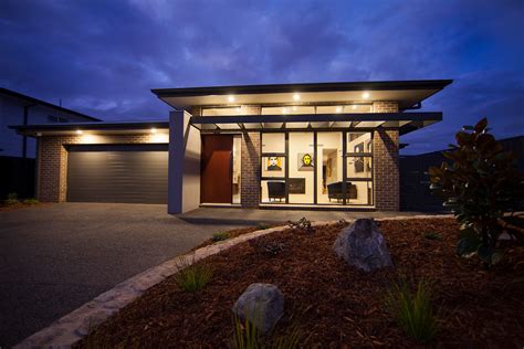 Contemporary appeal | Classic Constructions