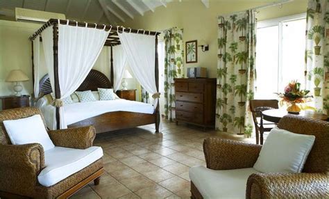 Caribbean style phyle holiday it list 2019. Pin by Dixie Dobbins on Lake house | Pinterest