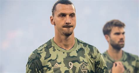 Zlatan Ibrahimović Wróci Do Premier League Chce Grać W Manchesterze