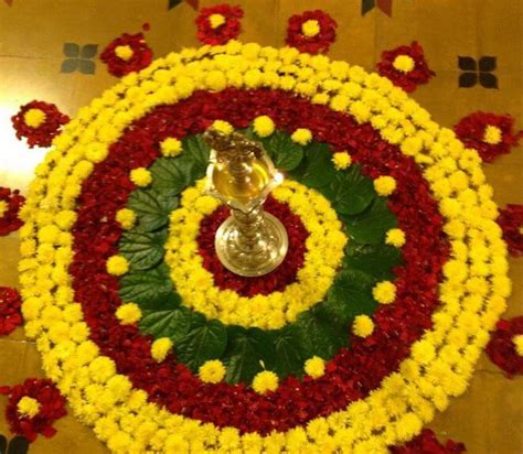 Here we see a similarly done floral rangoli or pookalam which is made using flowers of. Rangoli Designs with Flowers - Rangoli | Flower Rangoli ...