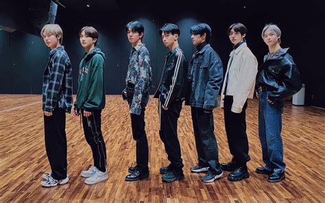 Создано pink and pink sweater 26 апр 2021. ENHYPEN Mulai Hitungan Mundur Comeback Dengan Rilis Teaser ...