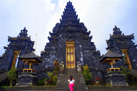 Besakih Temple In Bali Igirisbianca バリ島
