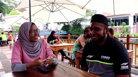 Aunty koh's cendol in malacca. Nurul Zareena | Cendol Jam Besar Melaka Interview - YouTube