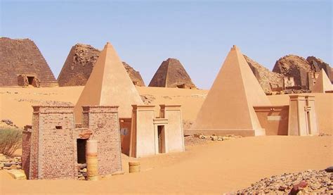 Sudan Pyramids Who Constructed It First The Sudanese Nuba Or Faraon