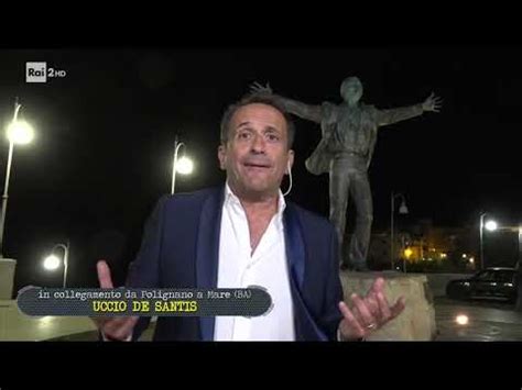 This is uccio de santis racconta 15 anni di mudù by jonicatv on vimeo, the home for high quality videos and the people who love them. Uccio De Santis - Made in Sud 25/06/2020 - YouTube