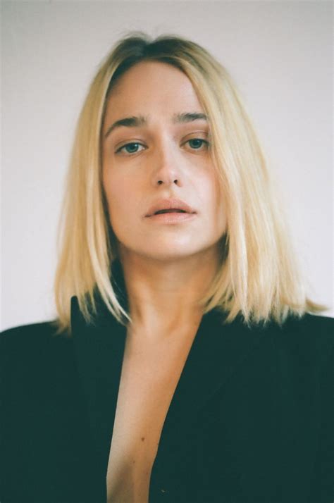 Публикация от jemima kirke (@jemima_jo_kirke) 1 апр 2019 в 9:35 pdt. Jemima Kirke