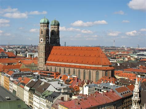 Obgleich es in milbertshofen, einem wohngebiet in münchen liegt, werden derzeit etwas etwa 9.000 mitarbeiter. Stadtteile München - Das offizielle Stadtportal muenchen.de