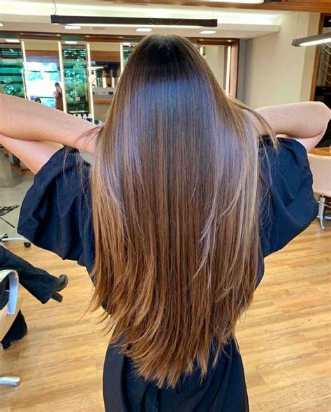 Pin By Mishelle Latorre On Collage De Realidades Long Hair Styles Brunette Balayage Hair