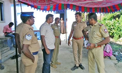 பிறந்து 7 நாட்களே ஆன குழந்தை கிணற்றில் வீசி கொலை- தாயாரிடம் போலீசார்