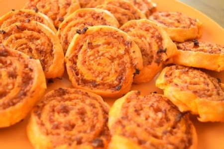 Roulés au chorizo feuilletés apéritifs