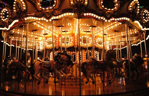Diez atracciones en las que no puedes dejar de montar en ...
