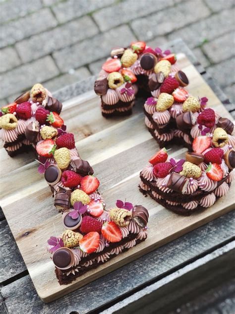 Jemanden zu kaffee und kuchen einladen. Zahlen-Kuchen - Cakes (mit Bildern) | Kuchen, Schoko ...