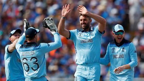 Sri lanka, pakistan and india will all tour england for men's fixtures, while south africa and new zealand will visit for women's odi and t20i series. Ind Vs England : England Vs India 2018 1st T20i England S ...