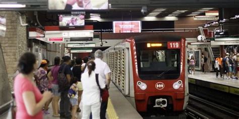 El accidente, uno de los más graves ocurridos en españa, provocó una gran conmoción en el país. Metro de Santiago reabrió hoy estaciones San Pablo y ...