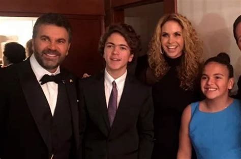 This is lucero y mijares by batallas on vimeo, the home for high quality videos and the people who love them. Lucero y Mijares heredan talento a sus hijos, El Siglo ...