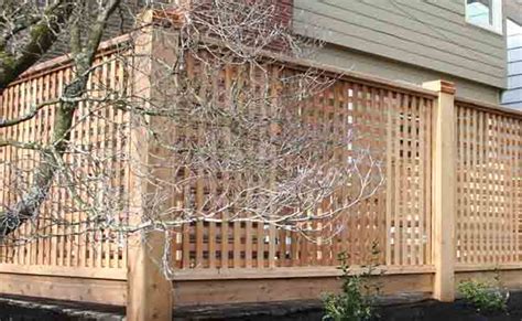 Premium Lattice Panels In Cedar Treated And Mahogany