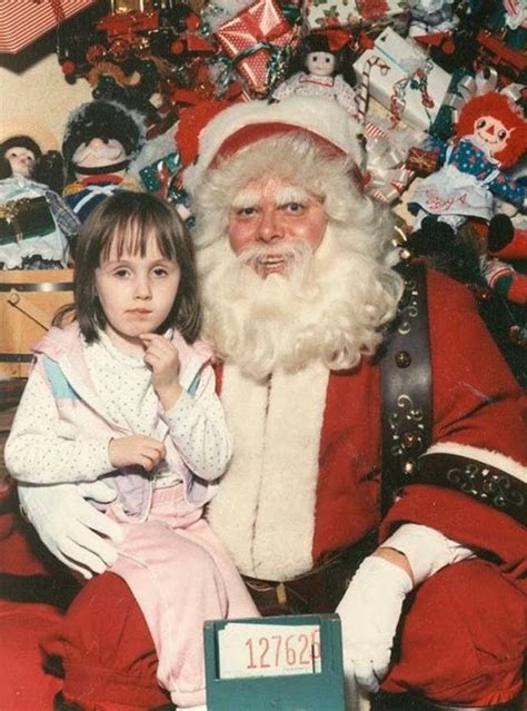 These 30 Creepy Vintage Santa Claus Photos That Will Give