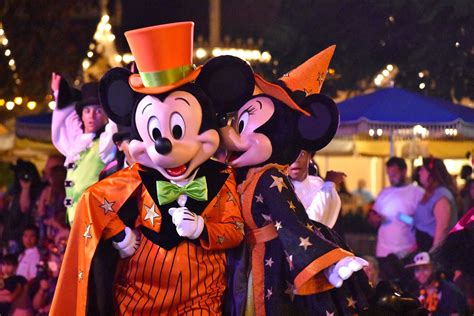 2019 Disneyland Resort Halloween Party Dates And Details By Magic