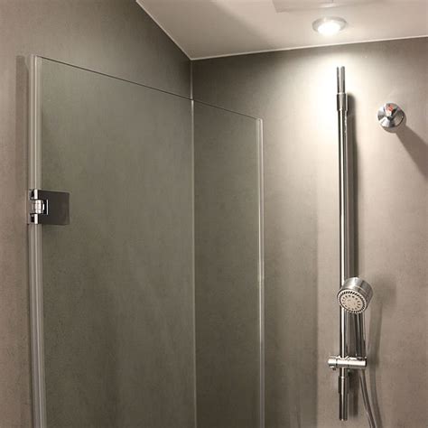 In modernen bädern kommen immer häufiger ebenerdige duschkabinen zum einsatz. CERAMAX HYBRIDCERAMIC: FUGENLOSE KERAMIK-DUSCHWAENDE. FUER ...