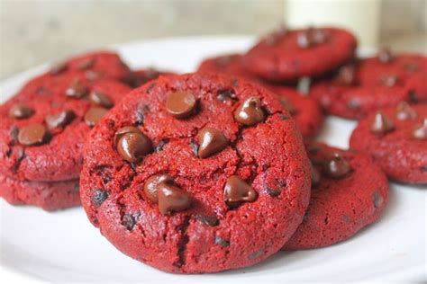 Red Velvet Chocolate Chip Cookies Recipe Yummy Tummy