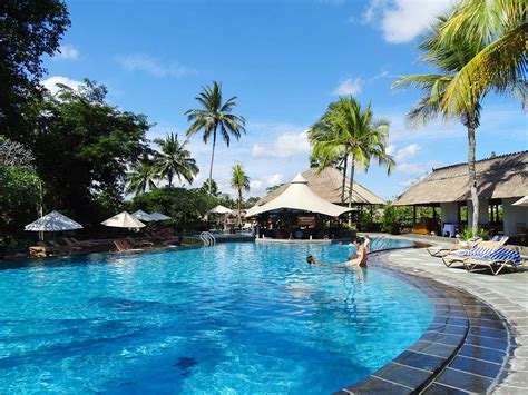 Ubud Kamandalu Resort Hotel Bali Rama Tours