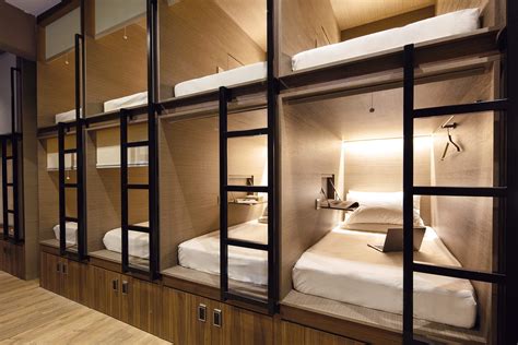 It is located less than 1.4 km from suntec city. 10 Fancy Capsule Hotels In Singapore To Dominate With Your Squad On A Budget - TheSmartLocal