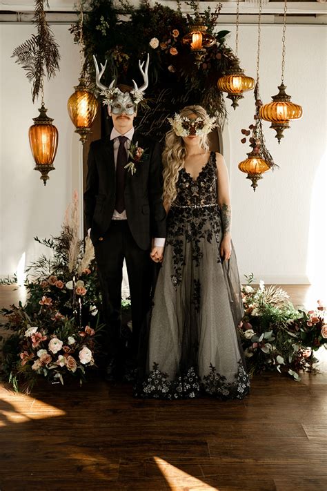 Moody Masquerade Ball Meets Edgar Allan Poe Wedding Inspiration