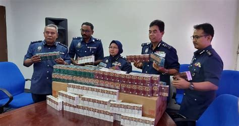 Jabatan kastam diraja malaysia, menara kastam johor, larkin, susur 5, jalan tun razak, 80350, johor bahru. Kastam Johor rampas rokok seludup RM11 juta. | Harian Metro