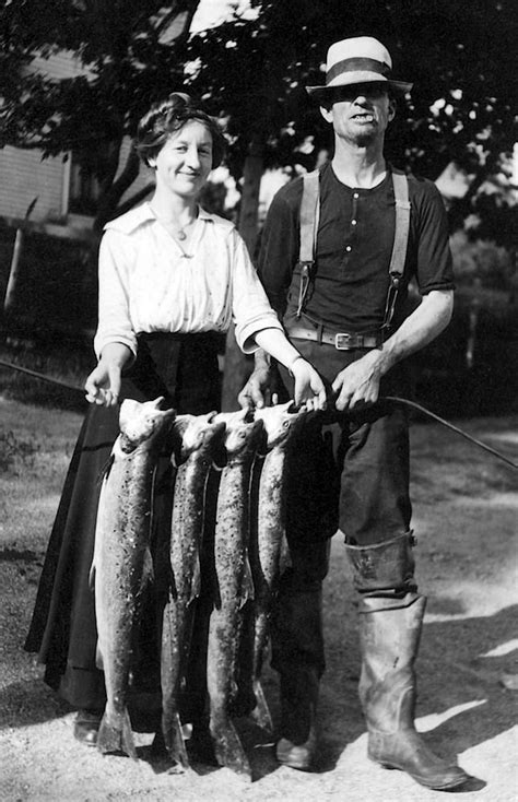 Couple With Fish Vintage Fishing Fishing Women Vintage Photos