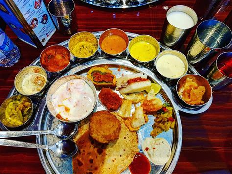 Dựa vào đánh giá : Mini Guide to Indian Restaurants In Dubai - Travel With Me ...