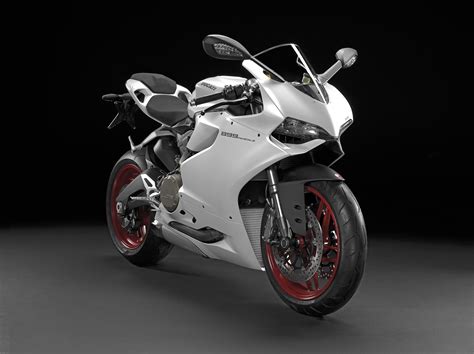 Visit autoweb for a great choice of used ducati bikes. Ducati 899 Panigale Revealed in Frankfurt - autoevolution