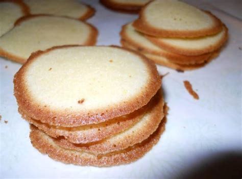 Maybe you would like to learn more about one of these? Lemon Thin Cookies Almost As Good As The One's Nabisco Use ...