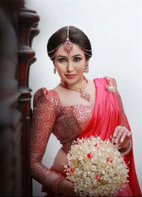 Sri Lankan Fashion Ashiya Dassanayake White Indian Wedding Dress