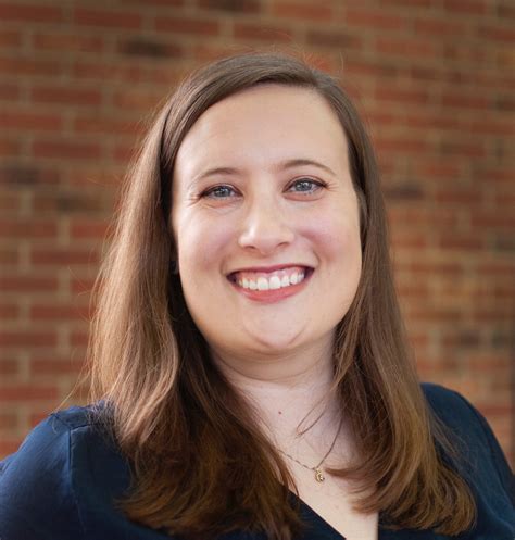 Home | Lauren Lindstrom