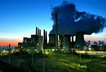 RWE-Kohlekraftwerk Neurath Foto & Bild | tagebau, braunkohle, bergbau ...